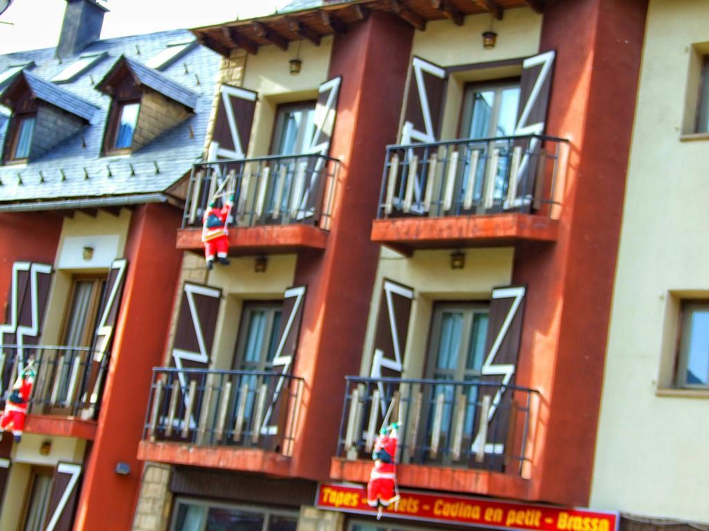 Hotel Era Cuma Salardú Екстериор снимка