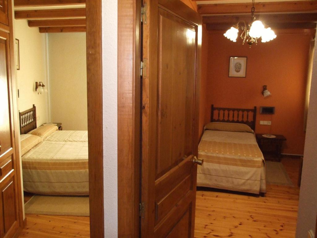 Hotel Era Cuma Salardú Стая снимка